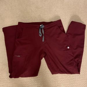 Figs Burgundy Petite small scrub bottoms
